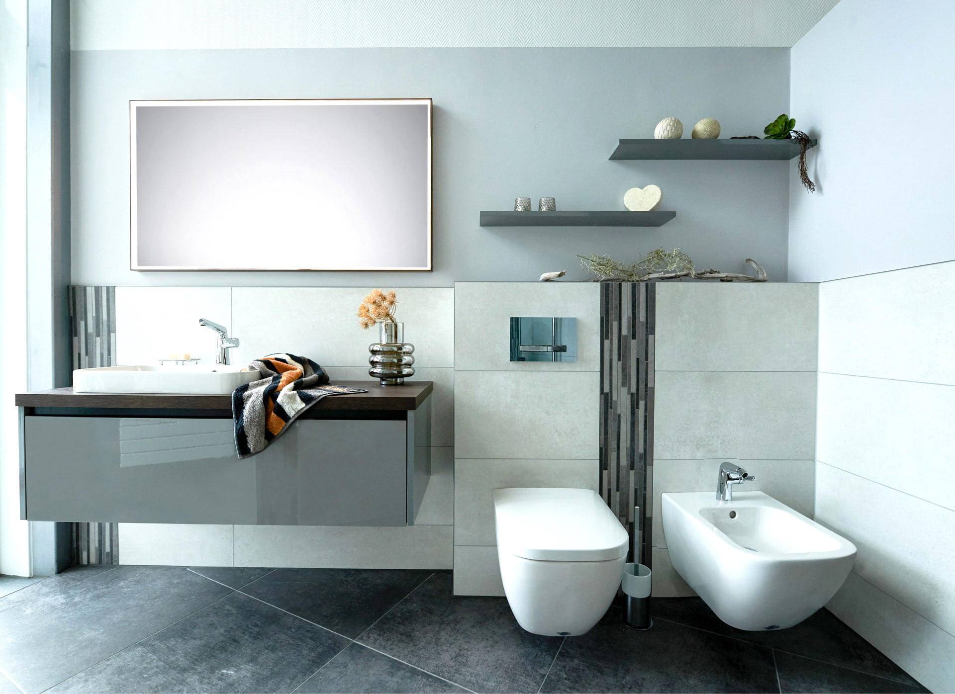 Minimalistisches Baddesign in einem Musterbad unserer Badausstellung bei Bottrop.